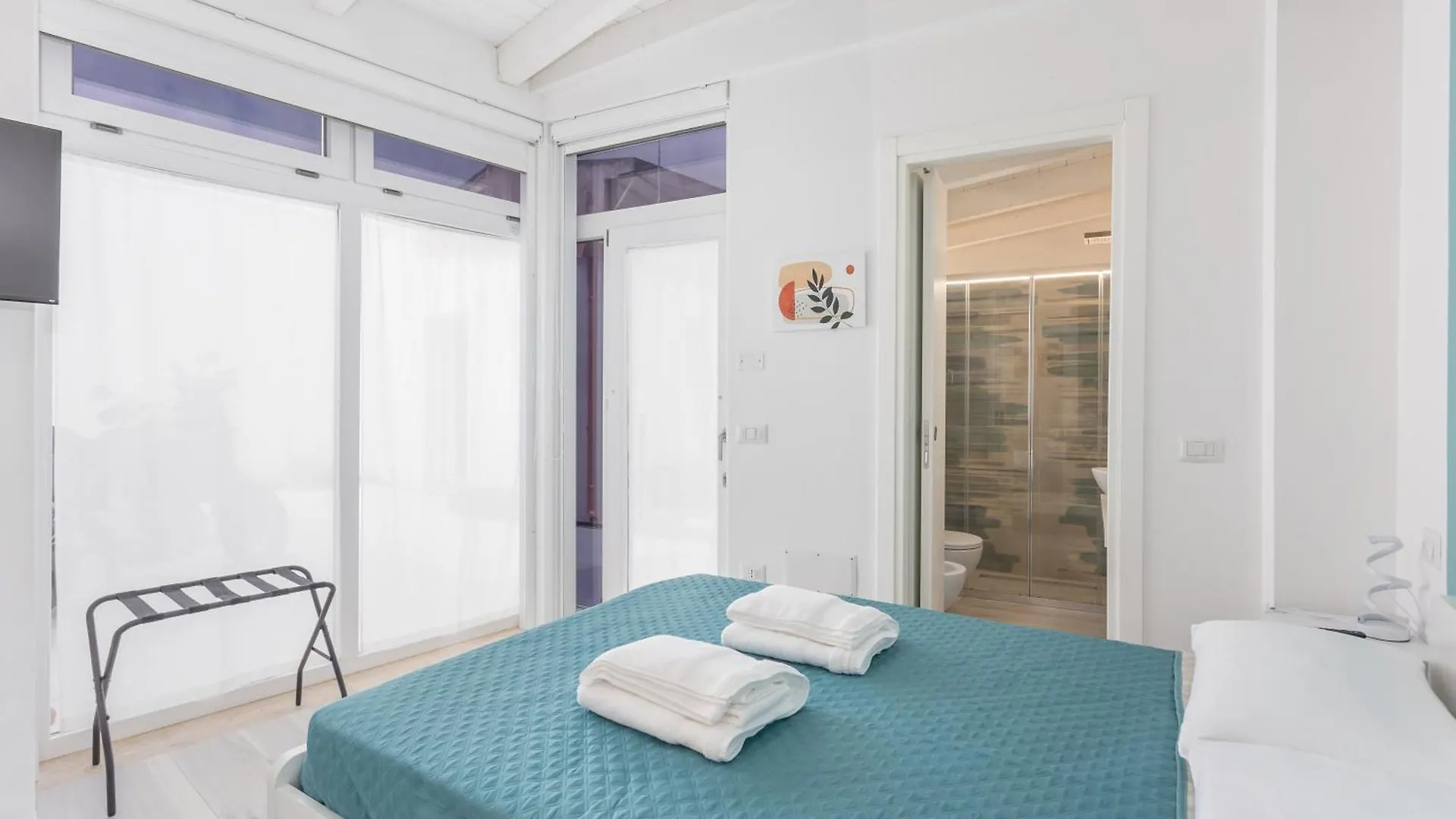 Ali'S Rooms And Apartments Càbras Penzion